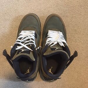 Men's Jordan 4 - Green and Black